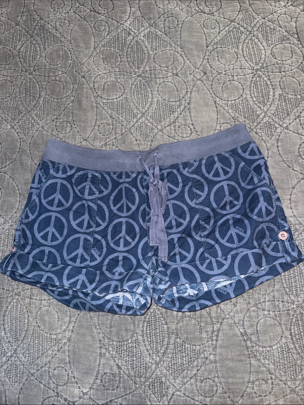 PINK Victoria's Secret Navy Peace Sign Drawstring Shorts size 8